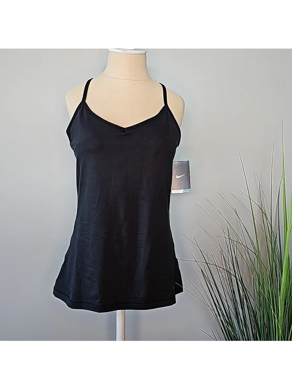NWT Nike Women's Dri-Fit Black Tank with Built in Sports Bra